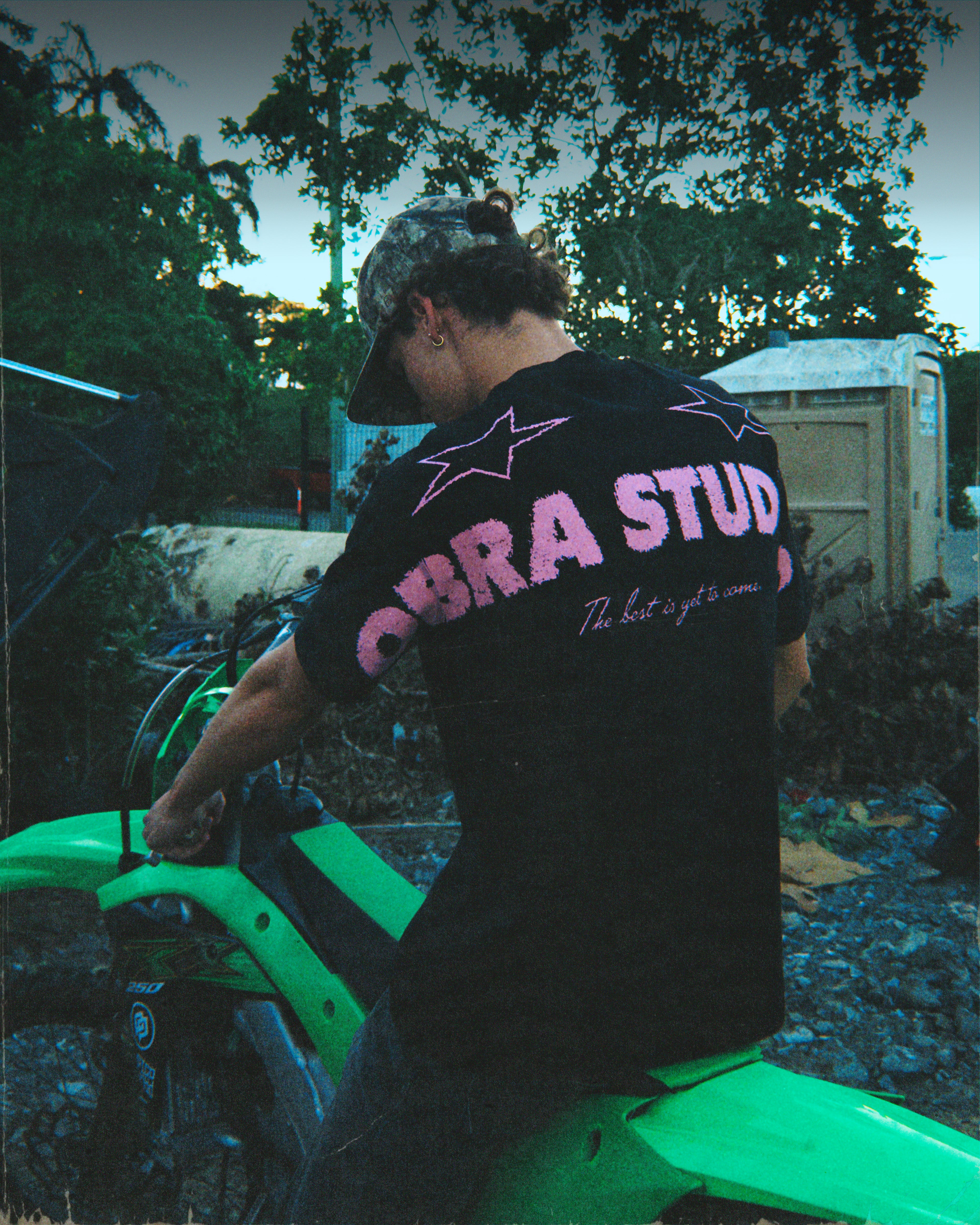 HGHKEY TEE